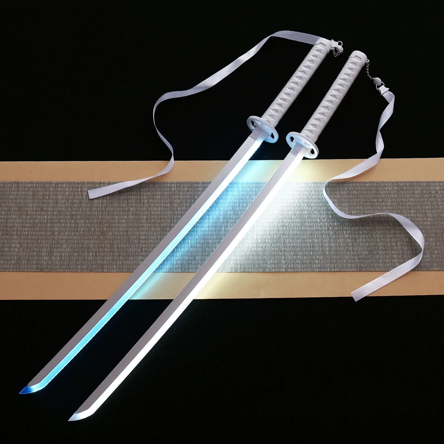 40インチ グローブリーチ刀 LEDライトセーバー アニメ  - Cosplay Prop Dagger のレビューと価格